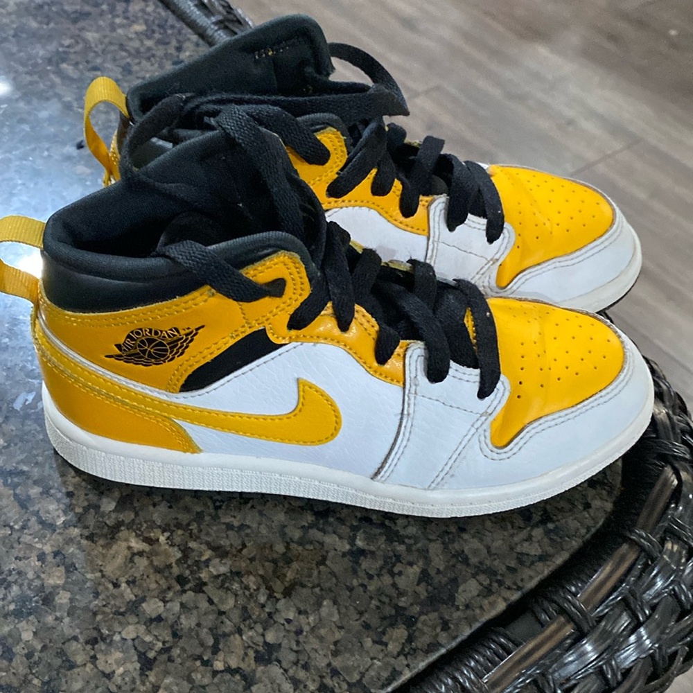 Nike air Jordan sneaker